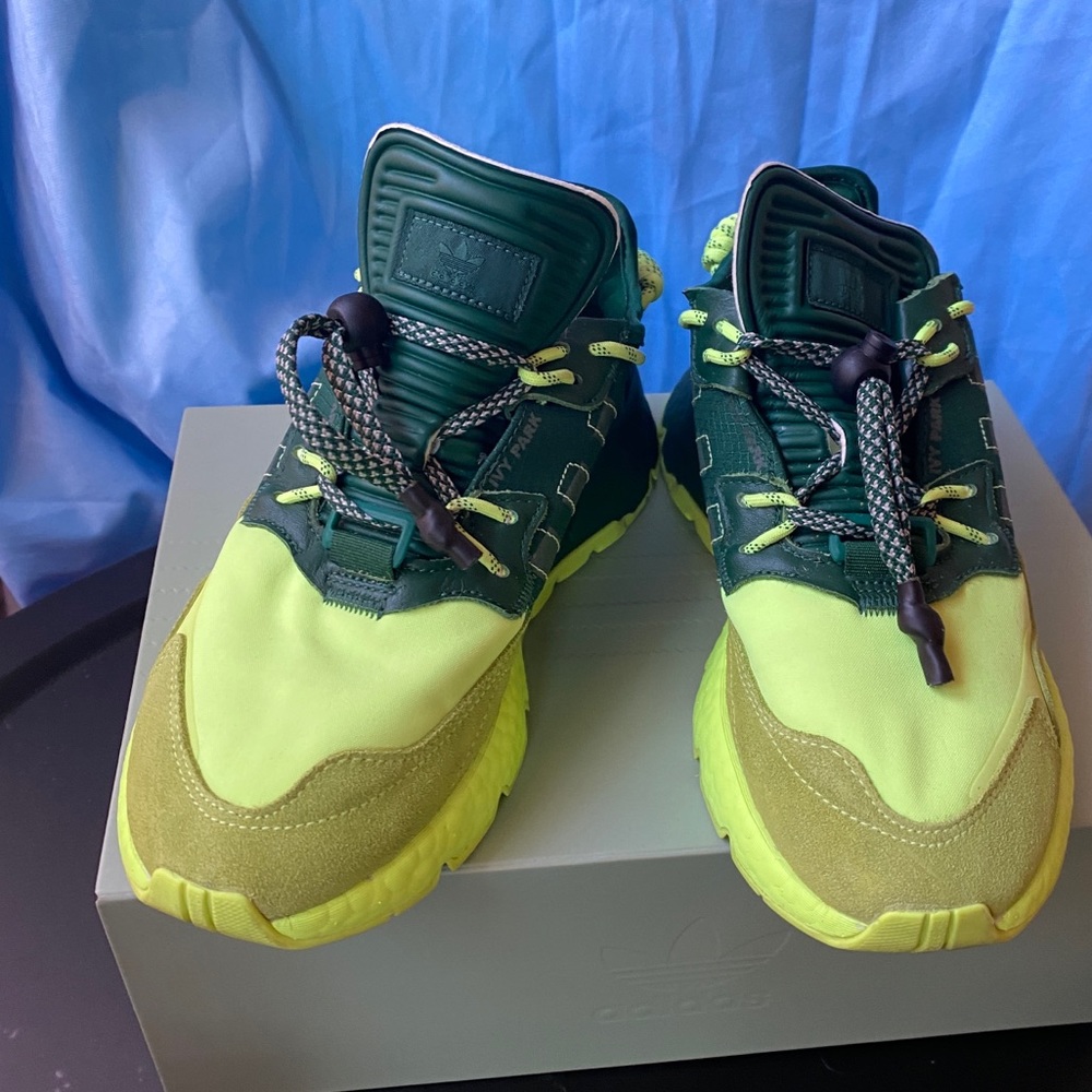 Ivy Park Nite Jogger Dark Green Frozen Yellow